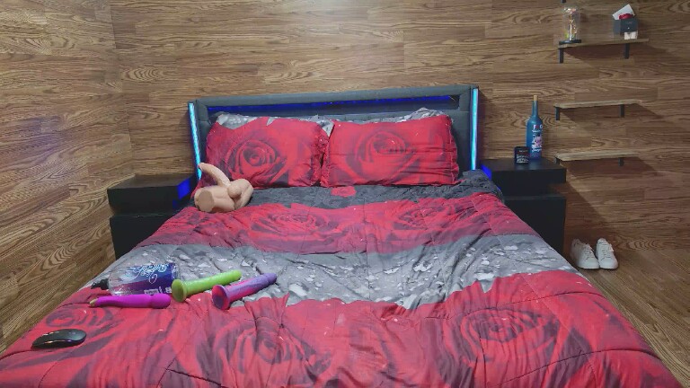 thesexymilf22's Streamate show and profile