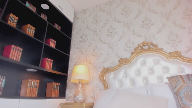 IssySosa's Streamate show and profile