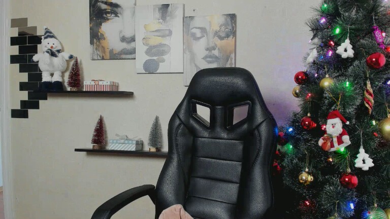 GlamNova's Streamate show and profile