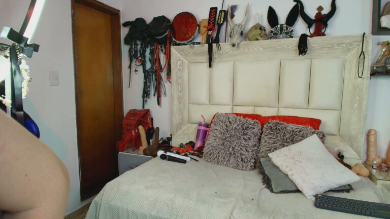 MoiraDevil's Streamate show and profile