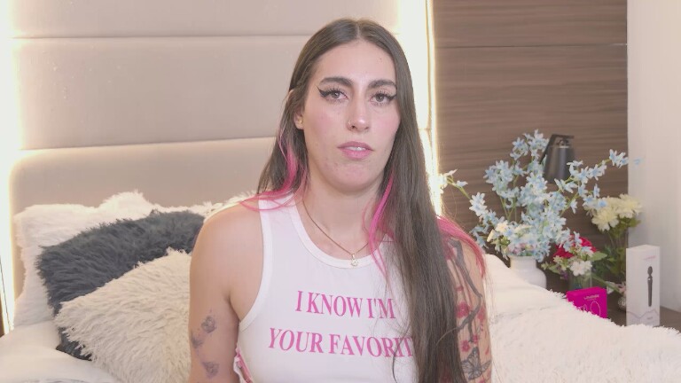 JazzeRusot's Streamate show and profile