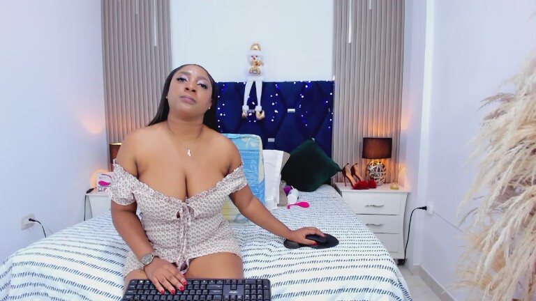 AkiraFallh's Streamate show and profile