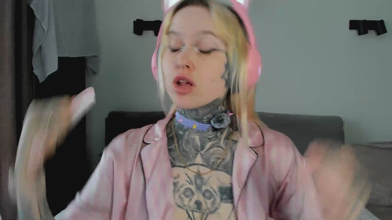 UrAlexis's Streamate show and profile