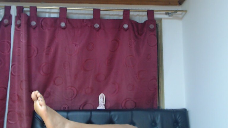 Dulsweet's Streamate show and profile