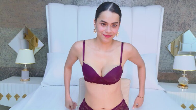 AlanaBlavi's Streamate show and profile