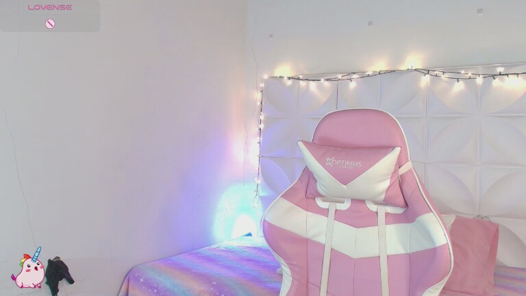 AbrilGolden's Streamate show and profile