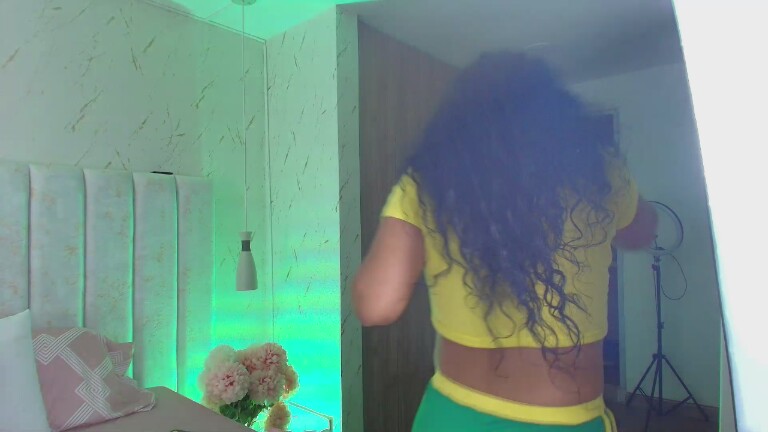 BETTY_BOOGB's Streamate show and profile