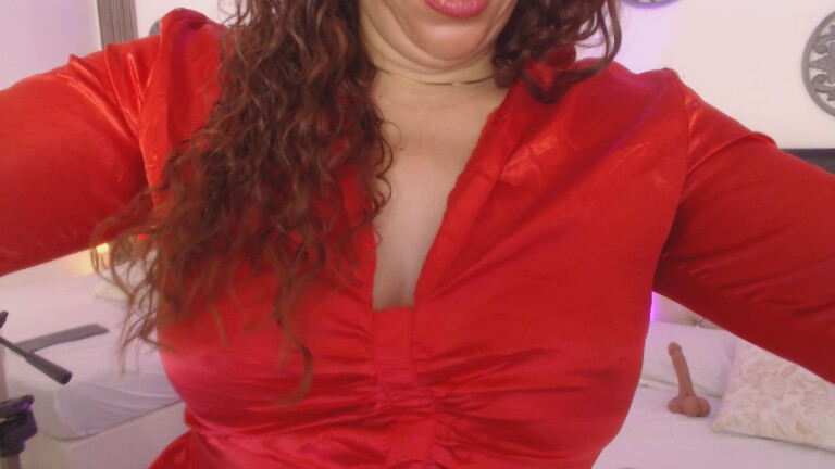 SerenaHoustonn's Streamate show and profile