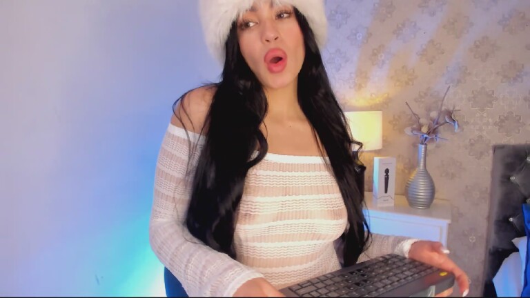 MayaWiills's Streamate show and profile