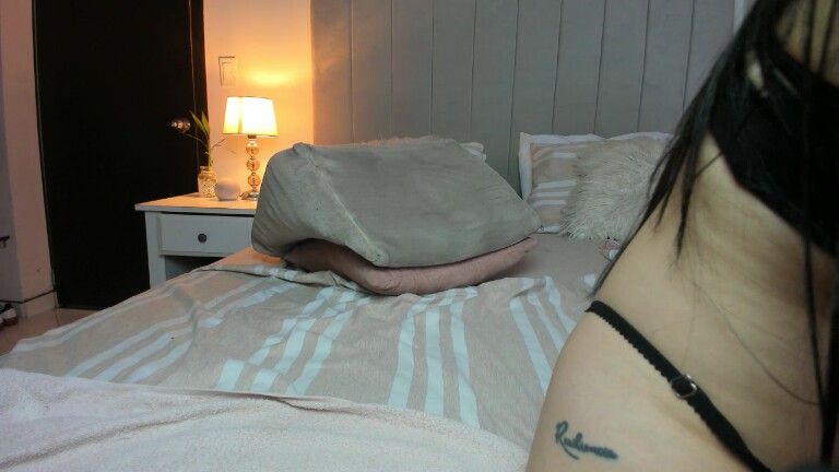 MissHannaX's Streamate show and profile